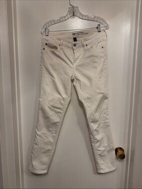 GAP Cream Girlfriend Jeans - Off-White Casual Fit